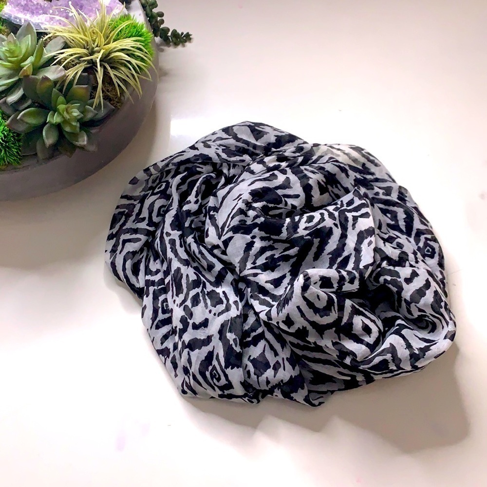Assorted Brands in Black and White animal Print infinity scarf